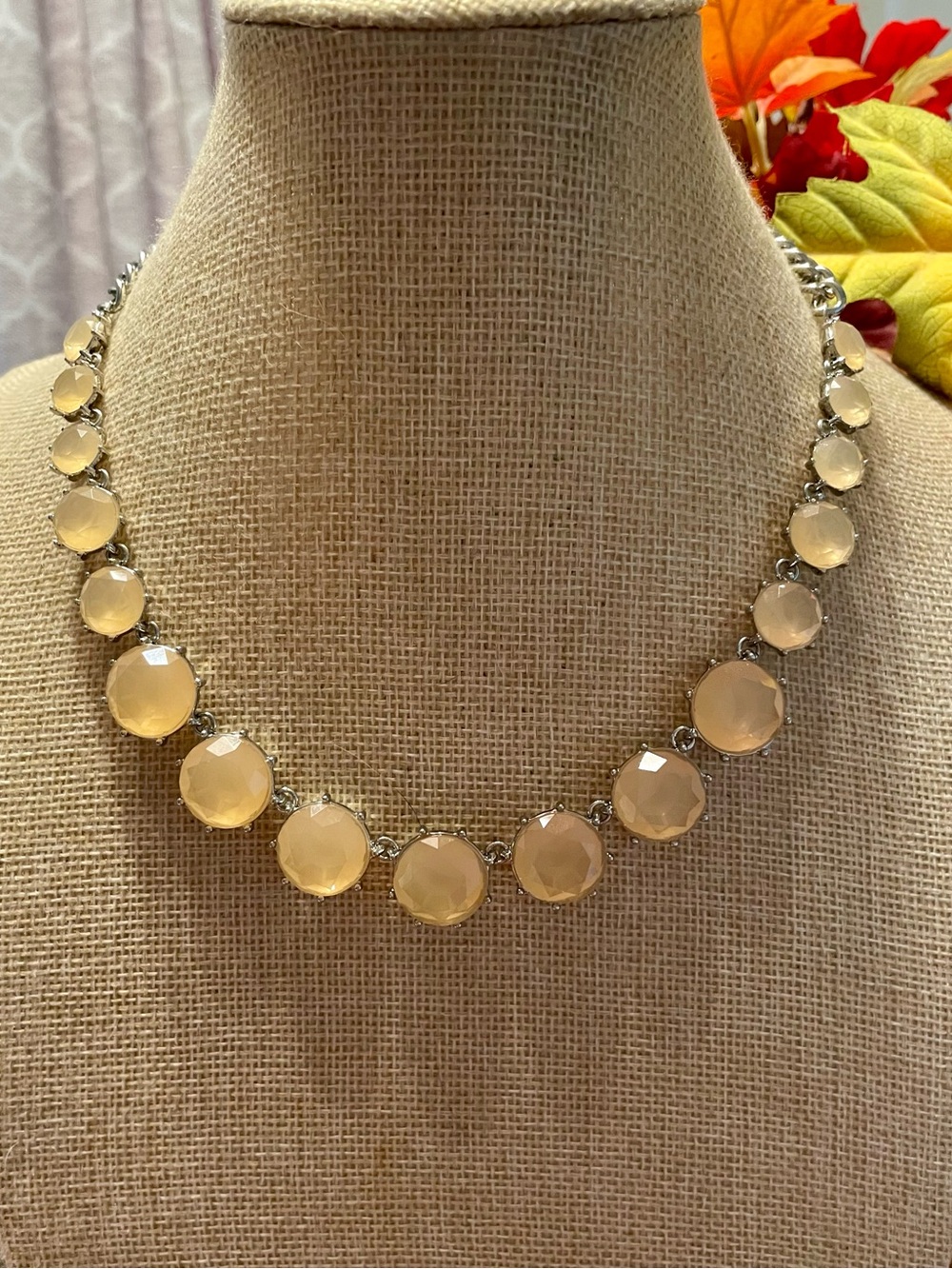 Ann Taylor Vintage Pale Peach Lucite Cabochon Statement Necklace Silver Tone